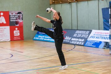 Bild 157 - wBJ SV Henstedt Ulzburg - HSG Holstein Kiel/Kronshagen : Ergebnis: 30:28